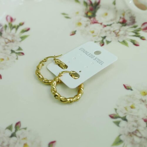 Χρυσά σκουλαρίκια