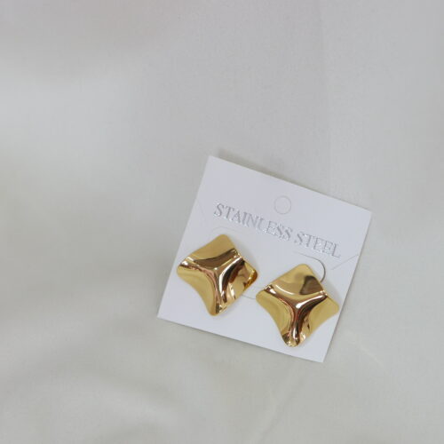 Κυματιστά σκουλαρίκια