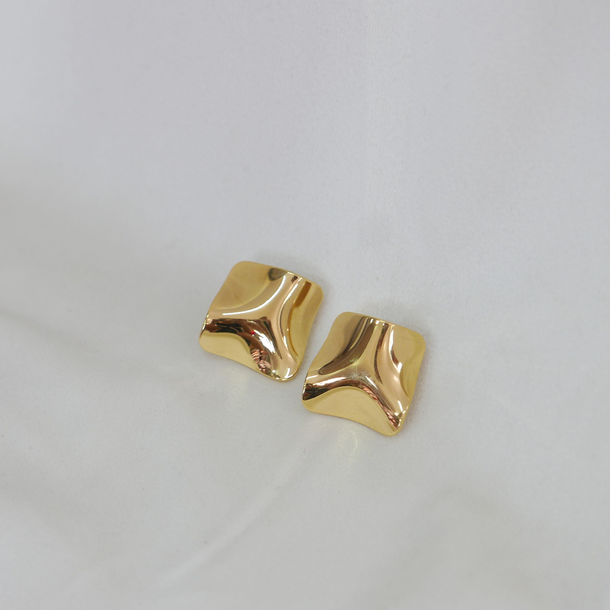 Κυματιστά σκουλαρίκια - Image 2