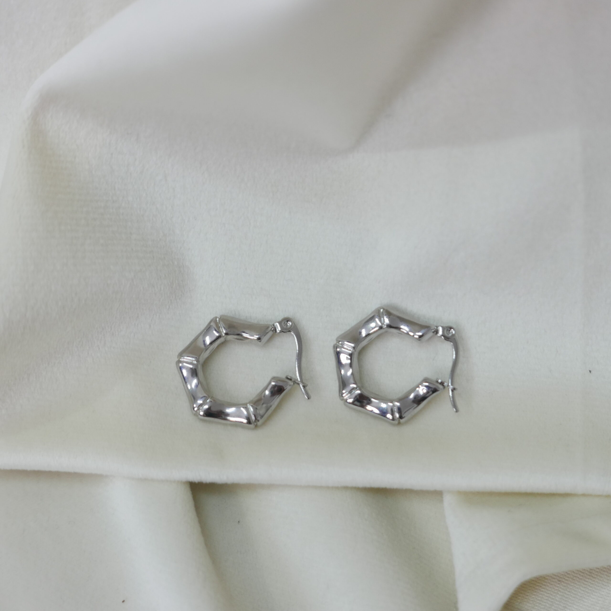 Κρεμαστά σκουλαρίκια